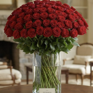 100 Premium Long Stem Red Roses in a Vase